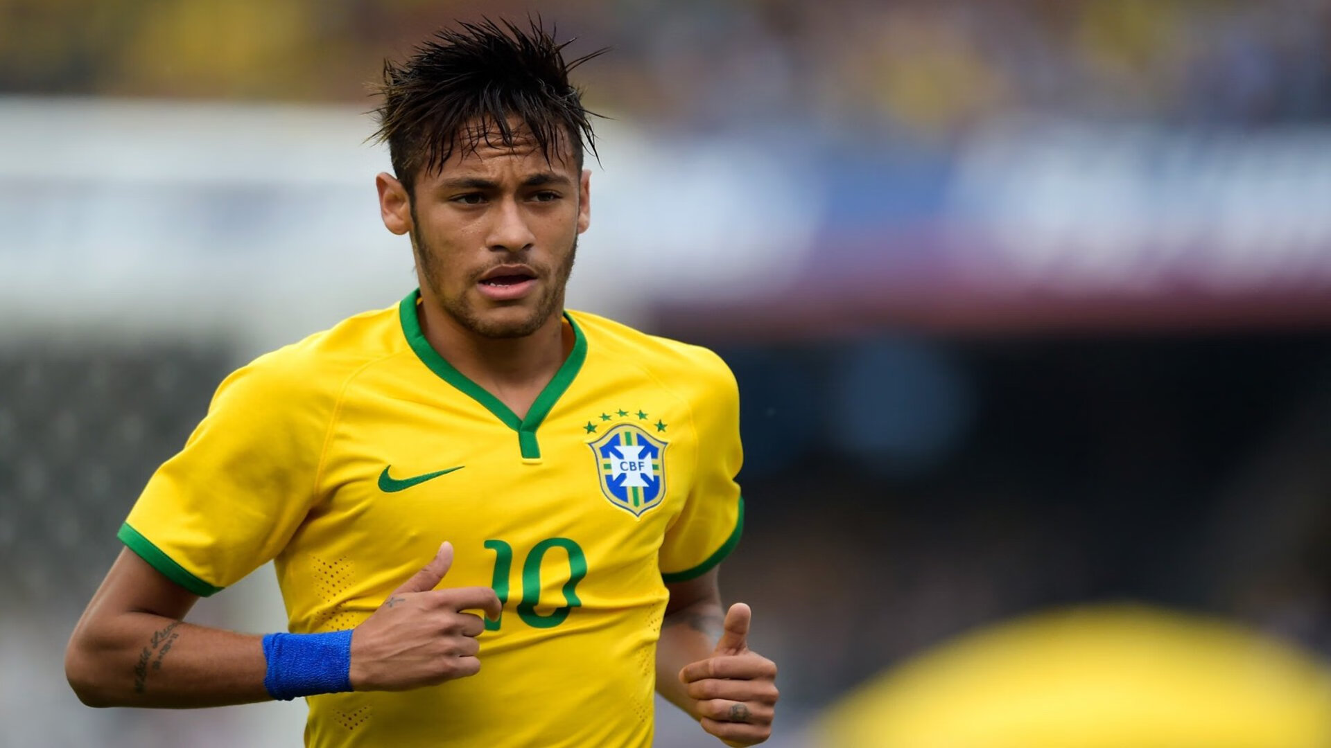 开云官网-球星专访：谈比赛，讲成长，展未来，采访球星的对话