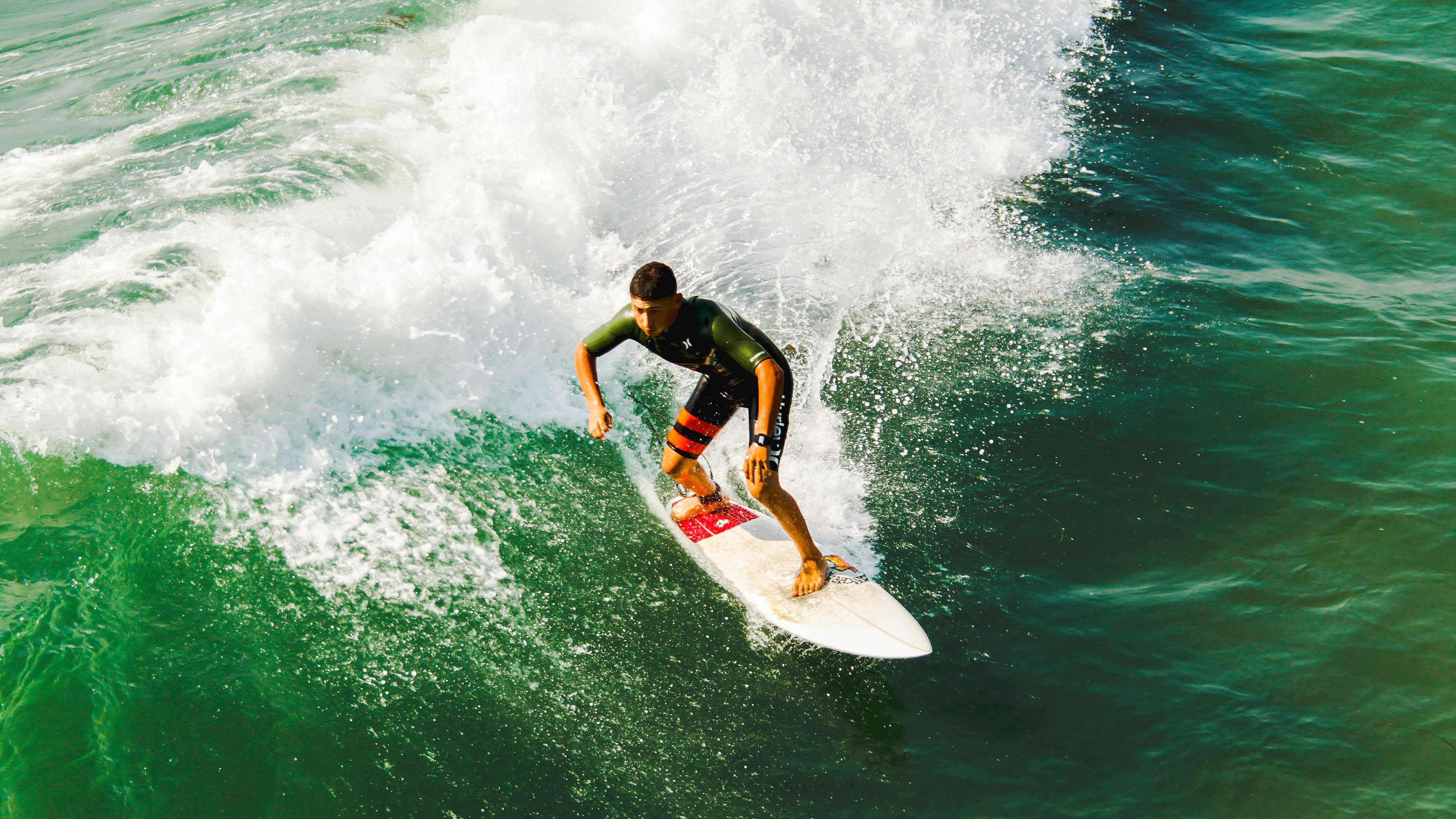 研究报告指出中国足球市场潜力巨大,中国足球市场化现状